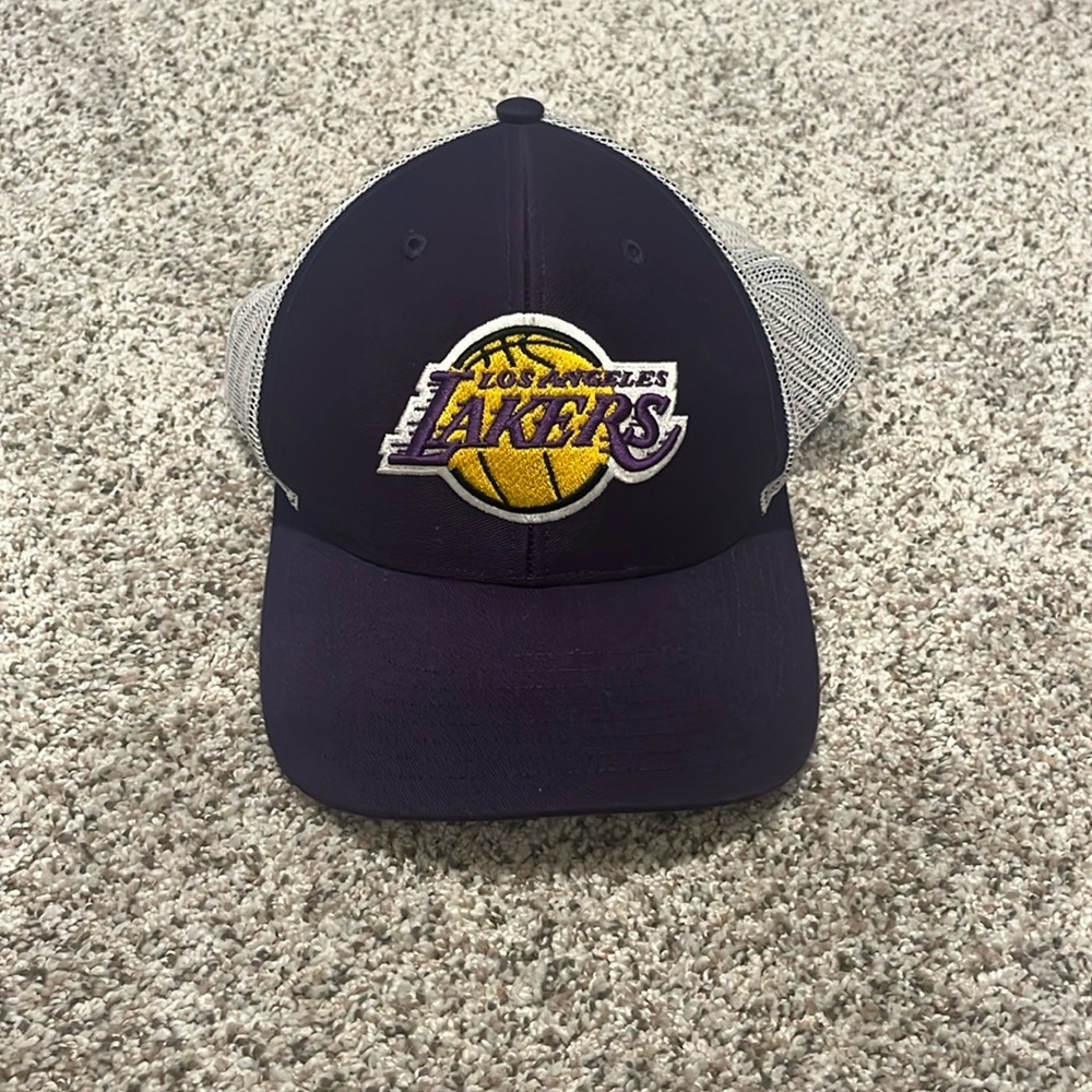 Kids Los Angeles Lakers hat